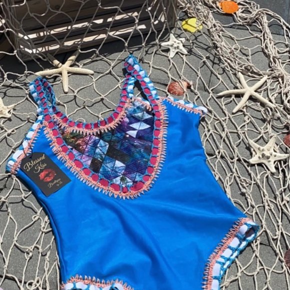 Brazilian Swimsuit - Picture 3 of 5